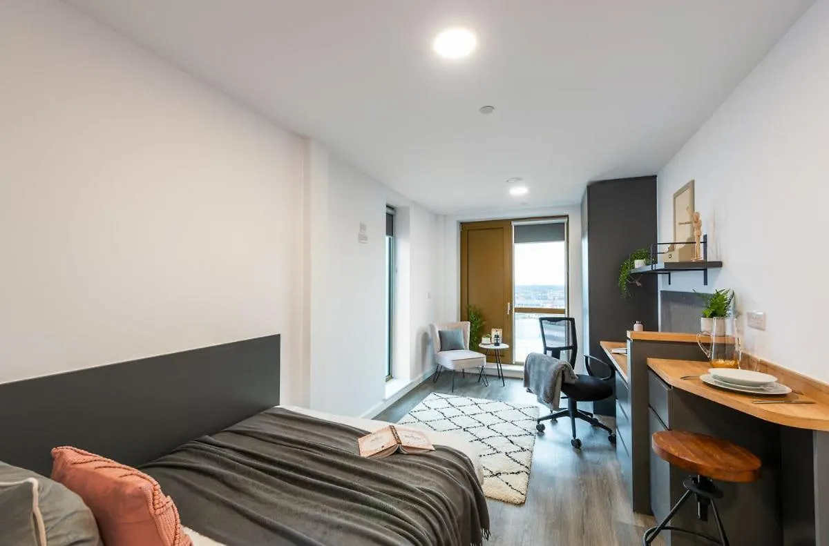 Stunning Deluxe Studio And Ensuites At The Valentine In London Ilford