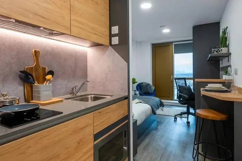 Apartment Stunning Deluxe Studio And Ensuites At The Valentine In London Ilford